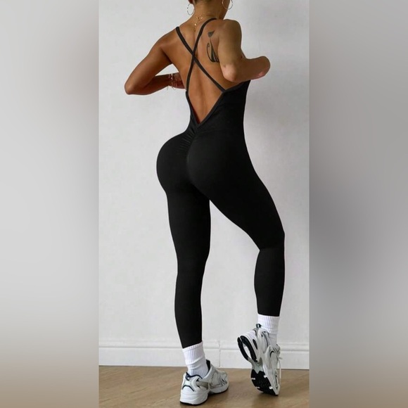 NEW Black Women's Crossback Jumpsuit - Picture 3 of 5